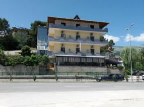 Qiqi Hotel, Gjirokastër